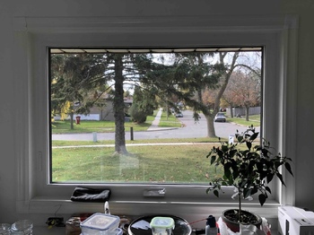 Larghe Awning Window
